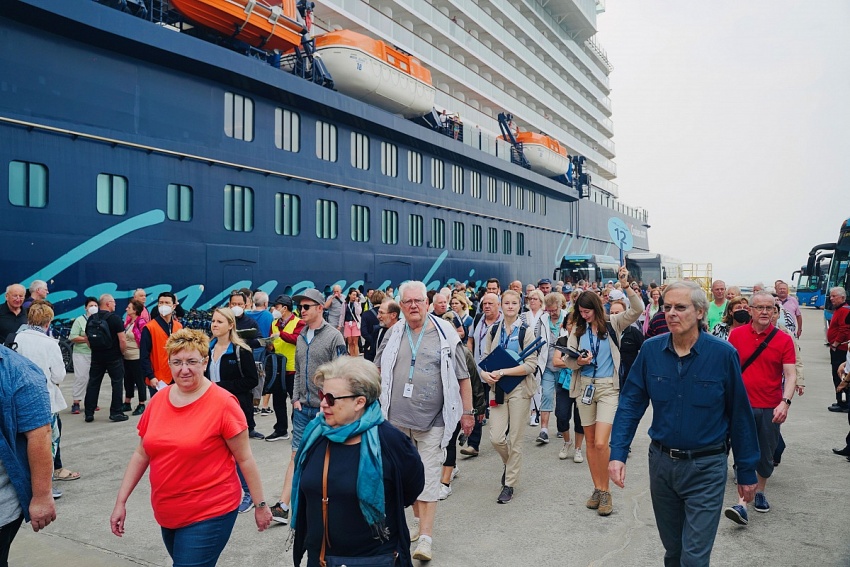 TP. Hồ Chí Minh thu hút khách du lịch quốc tế tàu biển